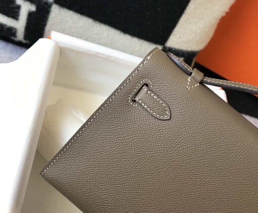 Replica Hermes Mini Kelly Pouchette H230223 Epsom Leather Elephant Grey 5