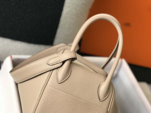 Replica Hermes H073428 Lindy Bag 26 30 H231940 4