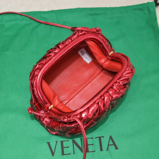 Replica BV 585852 Bottega Veneta Mini Pouch Buckskin leather clutch with strap metallic Red 7