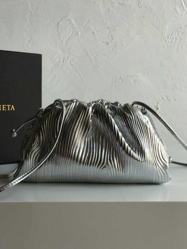 Replica BV 585852 Bottega Veneta Mini Pouch Lambskin leather clutch with strap metallic Sliver 9