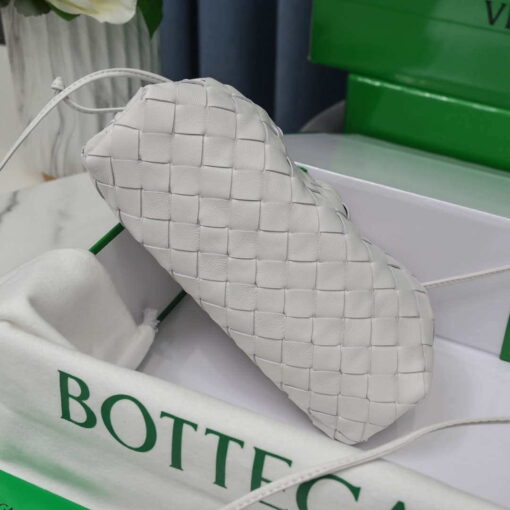 Replica BV 585852 Bottega Veneta Mini Pouch intrecciato leather clutch with strap White 3