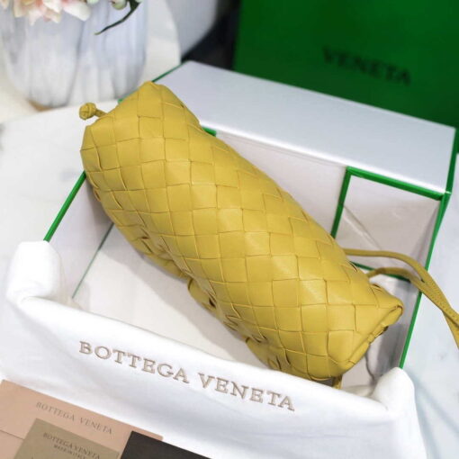 Replica BV 585852 Bottega Veneta Mini Pouch intrecciato leather clutch with strap Yellow 4