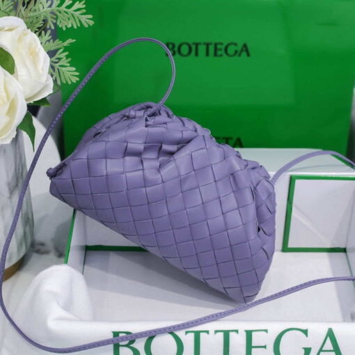 Replica BV 585852 Bottega Veneta Mini Pouch Mini intrecciato leather clutch with strap Purple 2