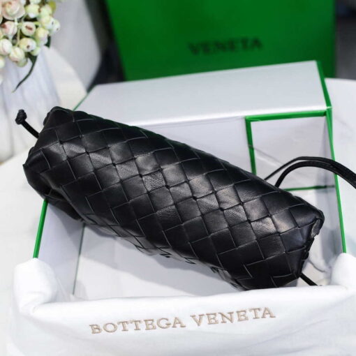 Replica BV 585852VCPP18803 Bottega Veneta Mini Pouch Black 4