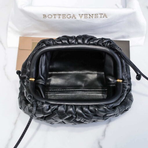 Replica BV 585852VCPP18803 Bottega Veneta Mini Pouch Black 7