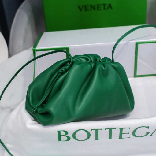 Replica Bottega Veneta 585852 BV Mini Pouch Green Bag 3