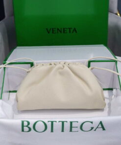 Replica Bottega Veneta 585852 BV Mini Pouch Beige Bag