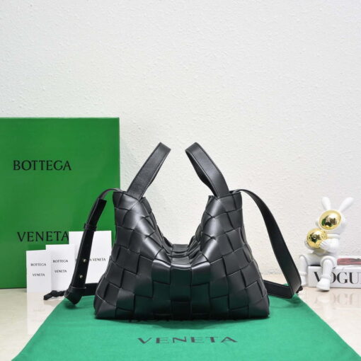 Replica Bottega Veneta BV 7466 Bowling bag Black