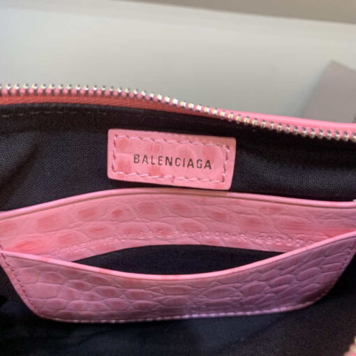 Replica Balenciaga 6940271VG9 Le Cagole Mini Multipouch in Pink Crocodile 8