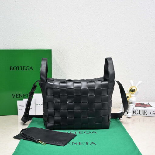 Replica Bottega Veneta BV 7466 Bowling bag Black 9