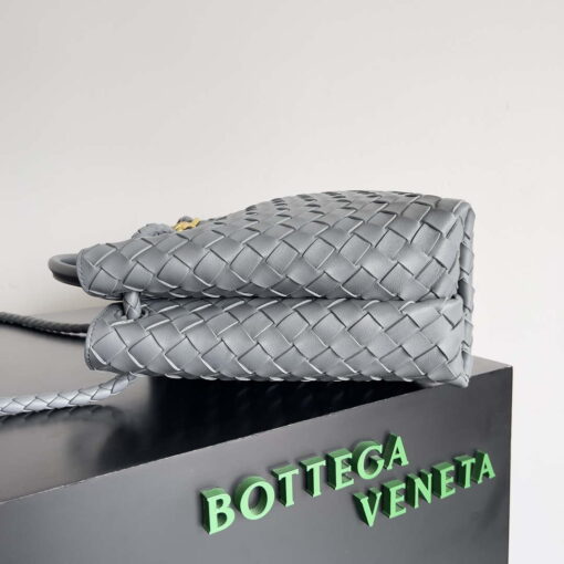 Replica Bottega Veneta BV 743572 Medium Andiamo Light Gray 3