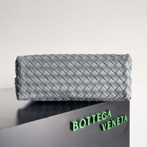 Replica Bottega Veneta BV 743572 Medium Andiamo Light Gray 4