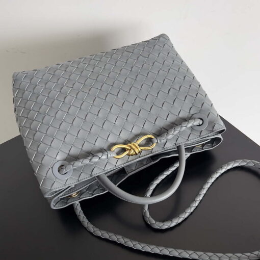 Replica Bottega Veneta BV 743572 Medium Andiamo Light Gray 5