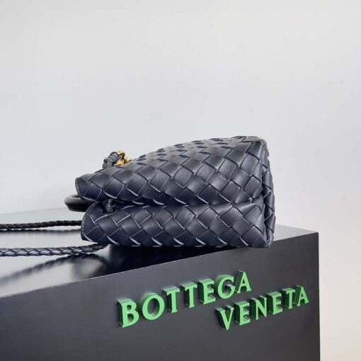 Replica Bottega Veneta BV 743568 Small Andiamo Navy Blue 3