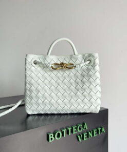 Replica Bottega Veneta BV 743568 Small Andiamo Glacier blue