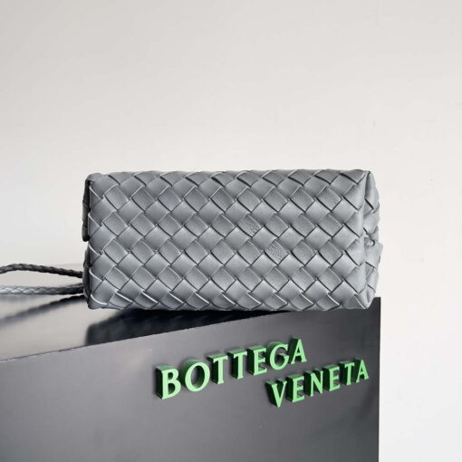 Replica Bottega Veneta BV 743568 Small Andiamo Gray 2