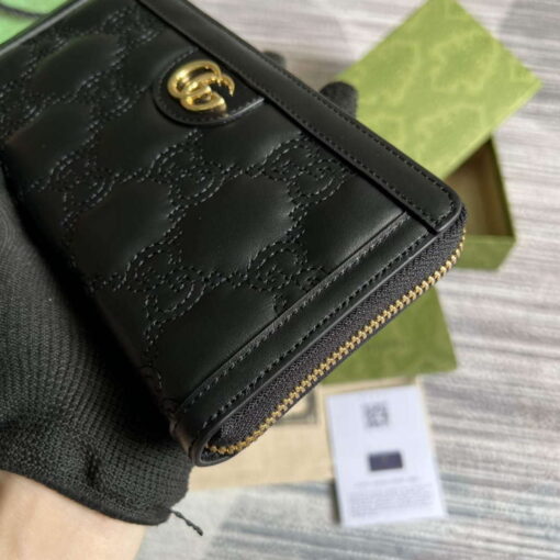 Replica Gucci 723784 GG Matelassé Zip-Around Wallet Black 4