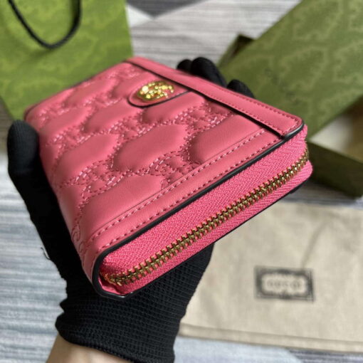 Replica Gucci 723784 GG Matelassé Zip-Around Wallet Rose pink 4