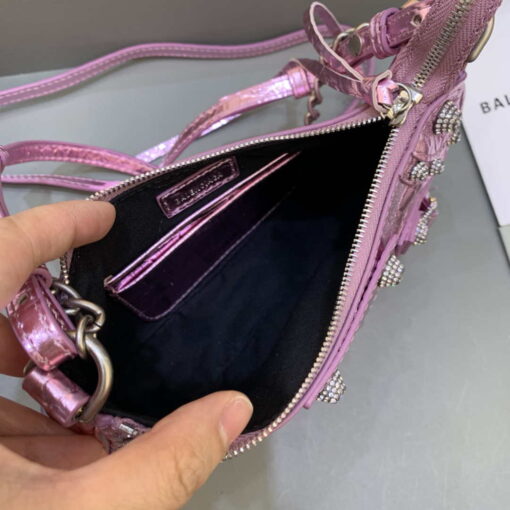 Replica Balenciaga 6940271VG9 Le Cagole Mini Multipouch in Sky Pink Crocodile 6