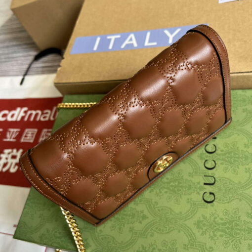 Replica Gucci 723787 GG Matelassé Chain Wallet Brown 3