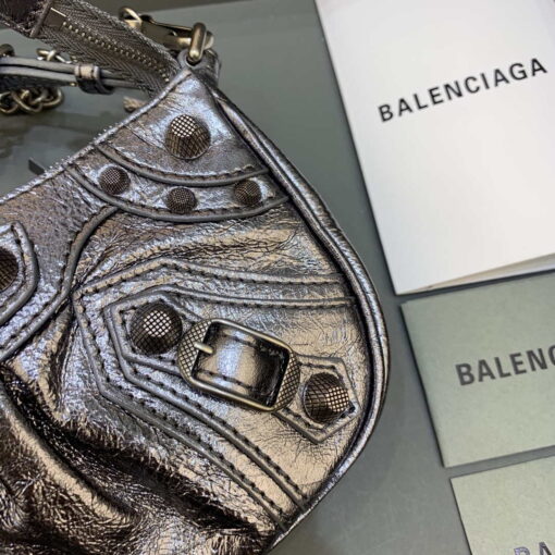 Replica Balenciaga 6940271VG9 Le Cagole Mini Multipouch in Silver Grey Arena lambskin 5