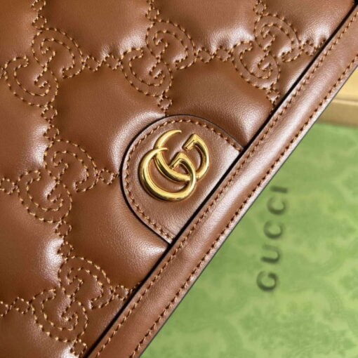 Replica Gucci 723787 GG Matelassé Chain Wallet Brown 4