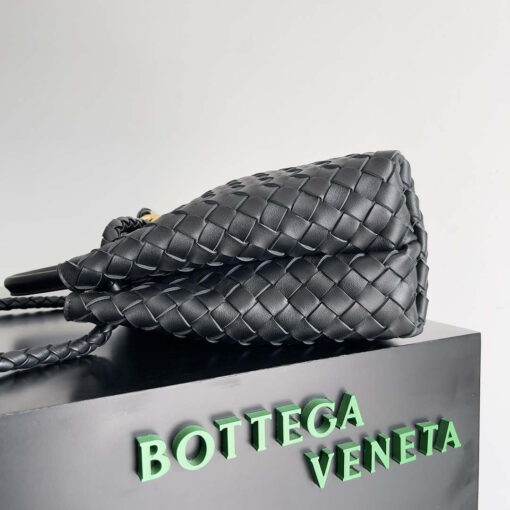 Replica Bottega Veneta BV 743572 Medium Andiamo Black 4