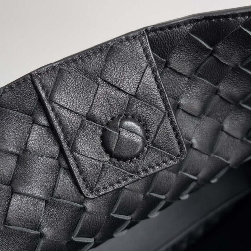 Replica Bottega Veneta BV 743572 Medium Andiamo Black 6