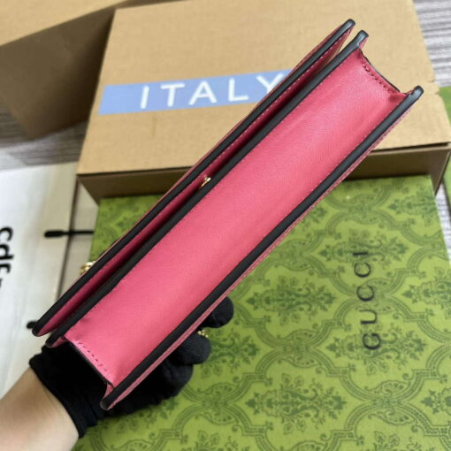 Replica Gucci 723787 GG Matelassé Chain Wallet Rose pink 4