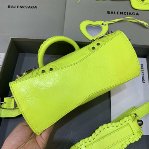 Replica Balenciaga 700940210B Neo Cagole City Handbag in Lemon Yellow Arena Lambskin 4