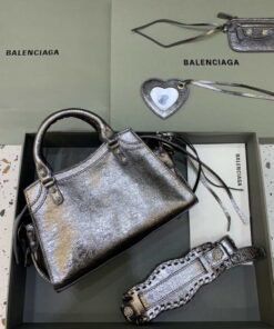 Replica Balenciaga 700940210B Neo Cagole City Handbag in Sliver Grey Arena Lambskin 2