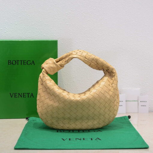 Replica Bottega Veneta BV 690225 Teen Jodie intrecciato leather shoulder bag Apricot 2