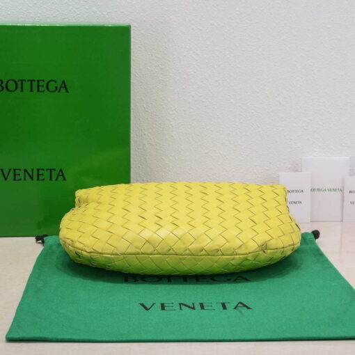 Replica Bottega Veneta BV 690225 Teen Jodie intrecciato leather shoulder bag Lemon Yellow 5