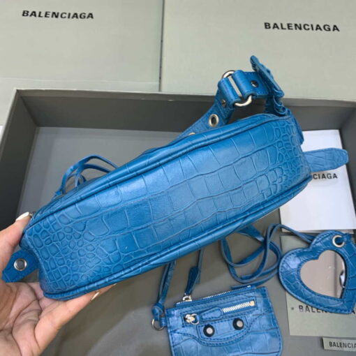 Replica Balenciaga 700940210 Women's Neo Cagole XS Handbag in Crocodile Embossed Blue 4