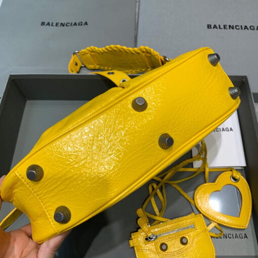 Replica Balenciaga 67130723 Women's Le Cagole Small Shoulder Bag Arena lambskin In Yellow 4