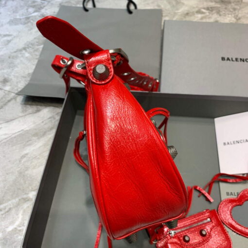 Replica Balenciaga 67130723 Women's Le Cagole Small Shoulder Bag Arena lambskin In Red 3