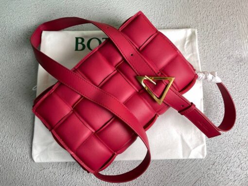 Replica Bottega Veneta BV 20206 Padded Cassette 591970 Red 4