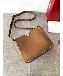 Replica Valentino 2B0C17 Rockstud Grainy Calfskin Hobo Bag 50031S Tan