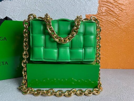 Replica Bottega Veneta BV 20206 Chain Cassette 631421 Grass Green Gold 2