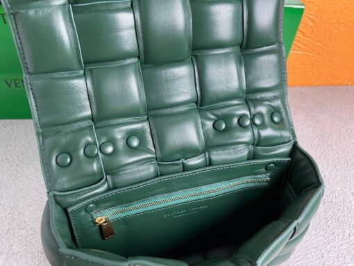 Replica Bottega Veneta BV 20206 Chain Cassette 631421 Dark Green Gold 8