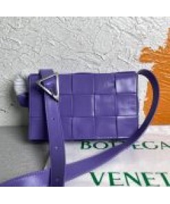 Replica Bottega Veneta BV 667298 Cassette Cross-body Bag 33993 Purple