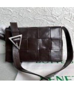 Replica Bottega Veneta BV 667298 Cassette Cross-body Bag 33993 Dark Brown