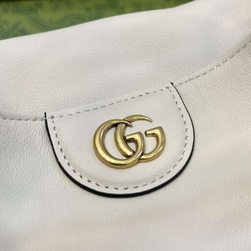 Replica Gucci 746251 Gucci Diana Small Shoulder Bag White 4