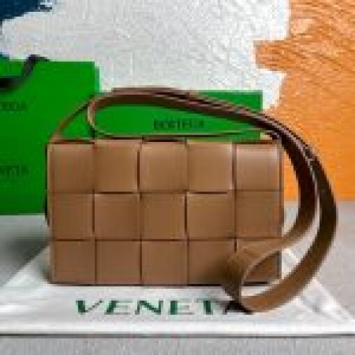 Replica Bottega Veneta BV 578004 Cassette Cross-body Bag 58890 Tan