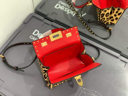 Replica Valentino 7300 Rockstud Alcove Grainy Calfskin BOX Bag XW2B0J73 Leopard print 7