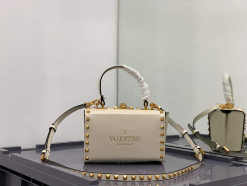 Replica Valentino 7300 Rockstud Alcove Grainy Calfskin BOX Bag XW2B0J73 Beige 2