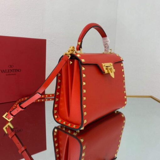 Replica Valentino 71000 Small Rockstud Alcove Handbag In Grainy Calfskin XW2B0J71 Red 2