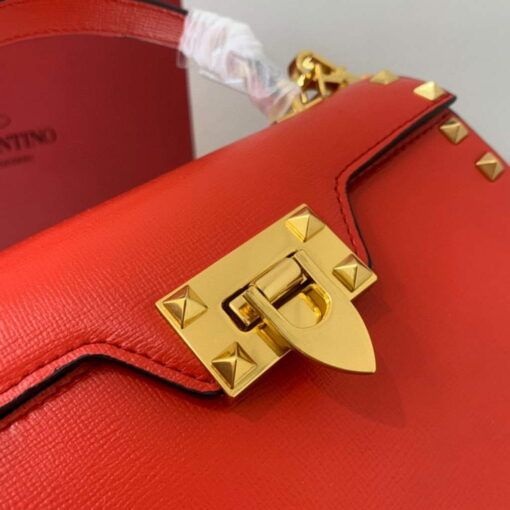 Replica Valentino 71000 Small Rockstud Alcove Handbag In Grainy Calfskin XW2B0J71 Red 4