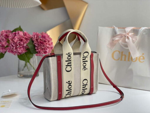 Replica Chloe 385E6690U Small Woody Tote Bag Red 3