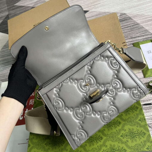 Replica Gucci 736877 GG Matelassé Handbag Grey 7